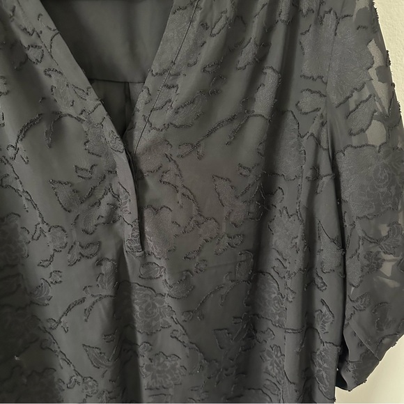 TORRID HARPER CHIFFON TOP 3X - Picture 4 of 5